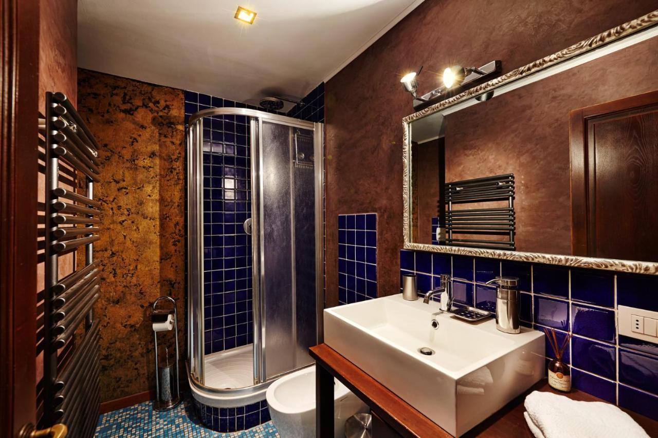 The Flora And Florian Apartments - The Feeling Of Touching The Duomo Florença Exterior foto